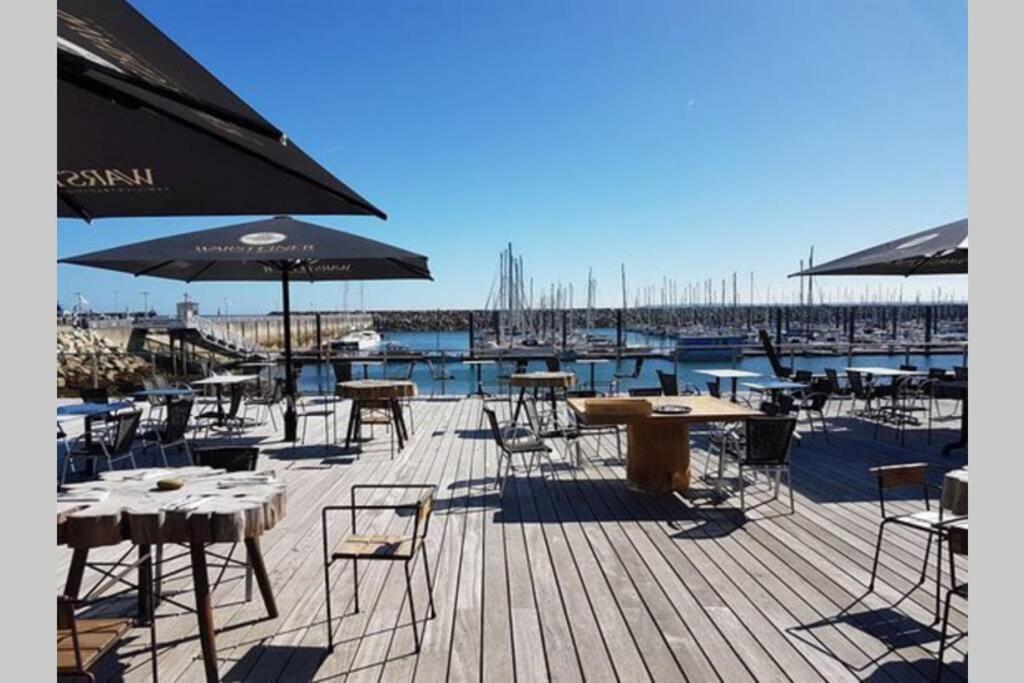 Kermaravel, Le Petit Manoir En Bord De Mer. Saint-Pol-de-Léon Exterior photo
